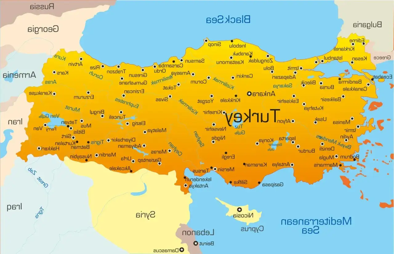 Mapa Turcji z zaznaczonymi miastami, idealna do planowania, gdzie na wakacje w Turcji.